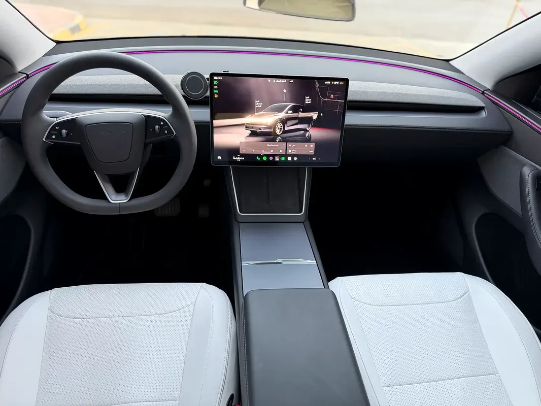 Tesla Model Y AT AWD (450 hp) - 8