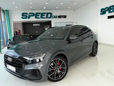 Audi Q8
