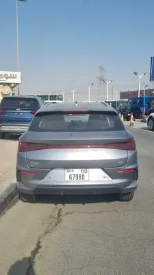BYD e2