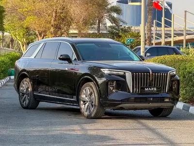 Hongqi E-HS9