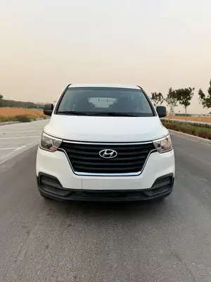 Hyundai H-1