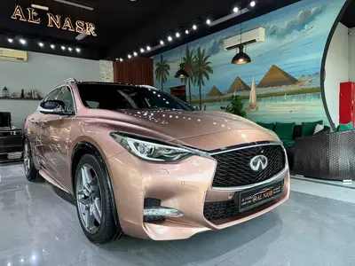 Infiniti Q30