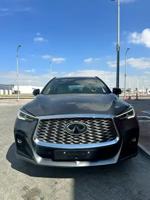 Infiniti QX55