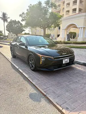 Kia K4