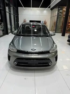 Kia Pegas