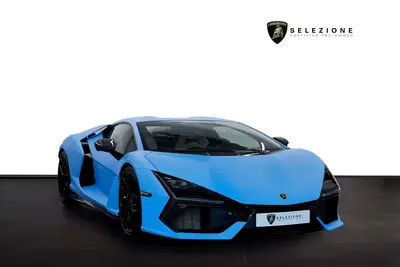 Lamborghini Revuelto