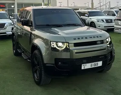 Land Rover Defender