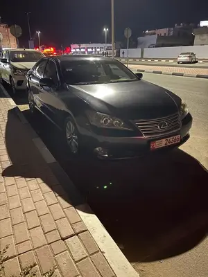 Lexus ES