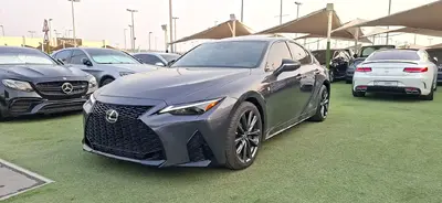 Lexus IS