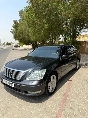 Lexus LS