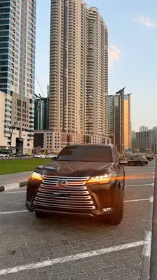 Lexus LX