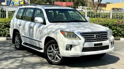 Lexus LX