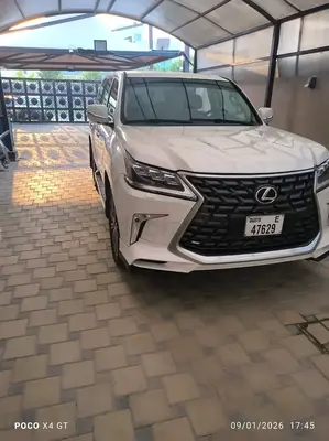 Lexus LX