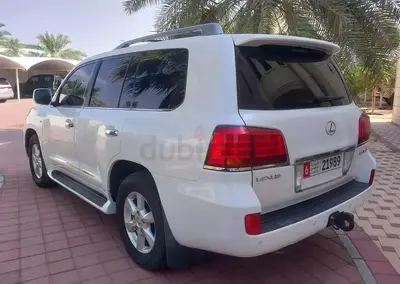 Lexus LX