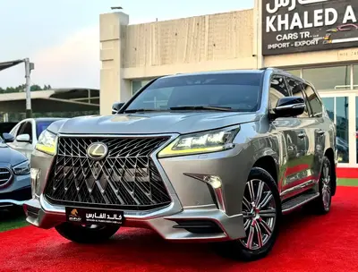 Lexus LX