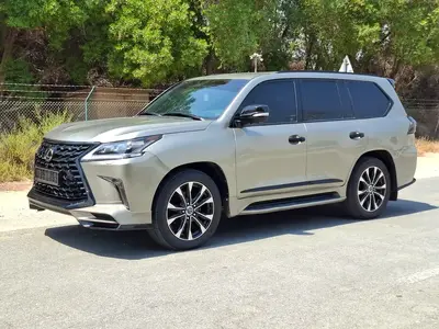 Lexus LX