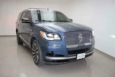 Lincoln Navigator