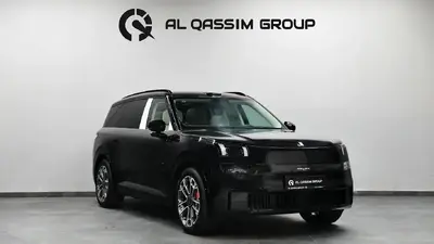 Lynk & Co 900