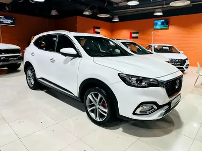 MG HS