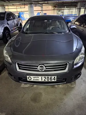 Nissan Maxima