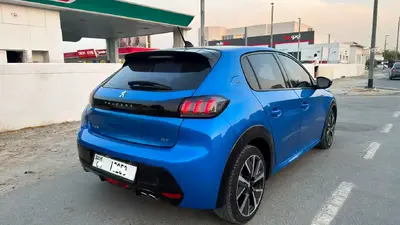 Peugeot 208