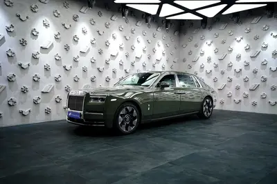 Rolls-Royce Phantom