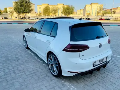 Volkswagen Golf R