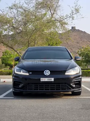 Volkswagen Golf R