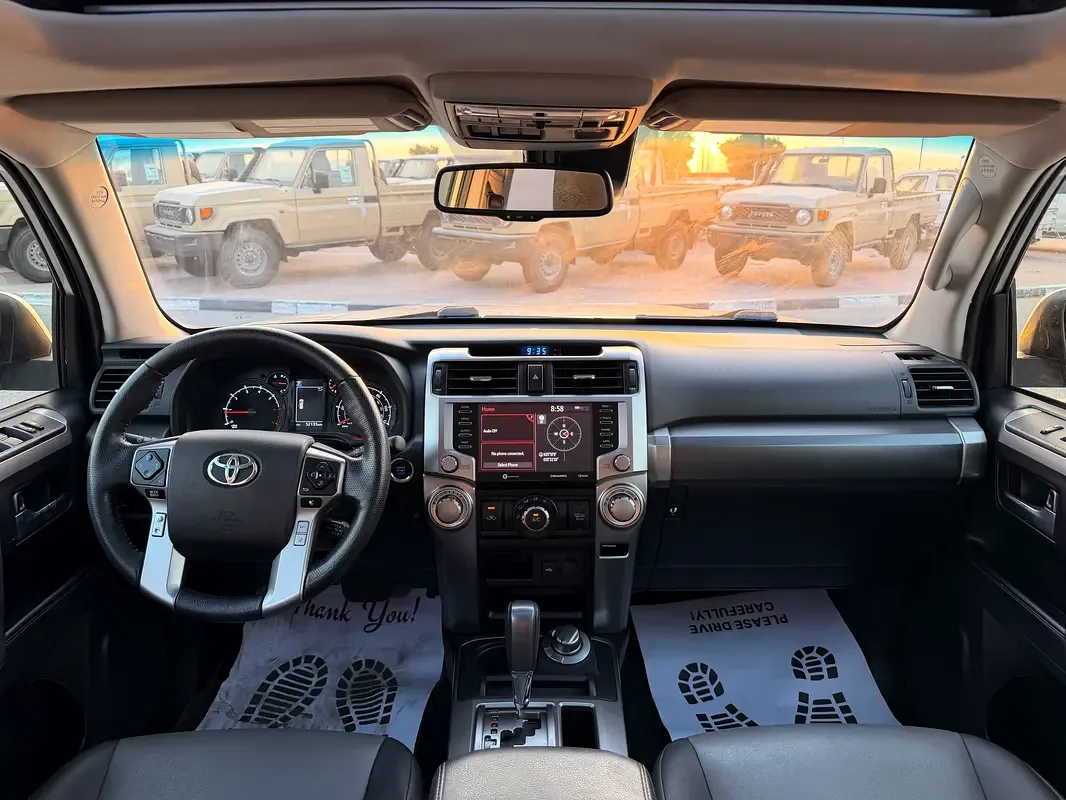 Toyota 4Runner 4.0 AT (273 حصان) - 7