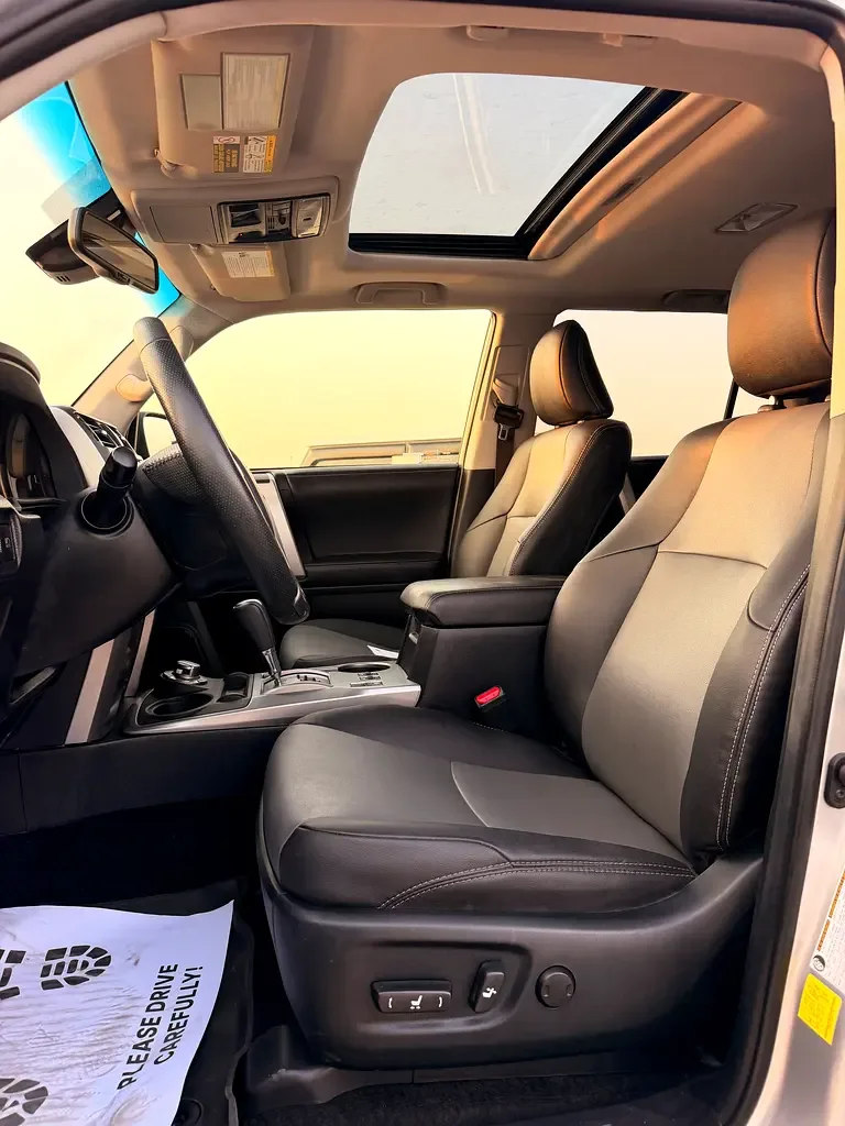Toyota 4Runner 4.0 AT (273 حصان) - 10