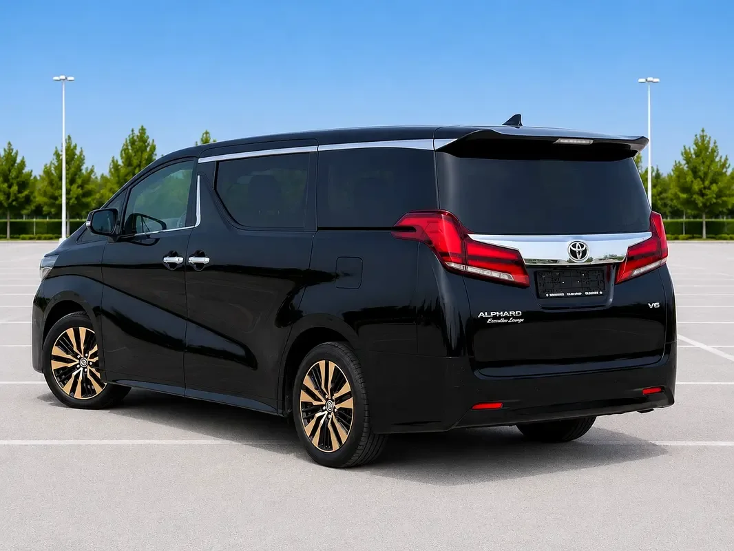 Toyota Alphard 3.5 AT AWD (300 حصان) - 3