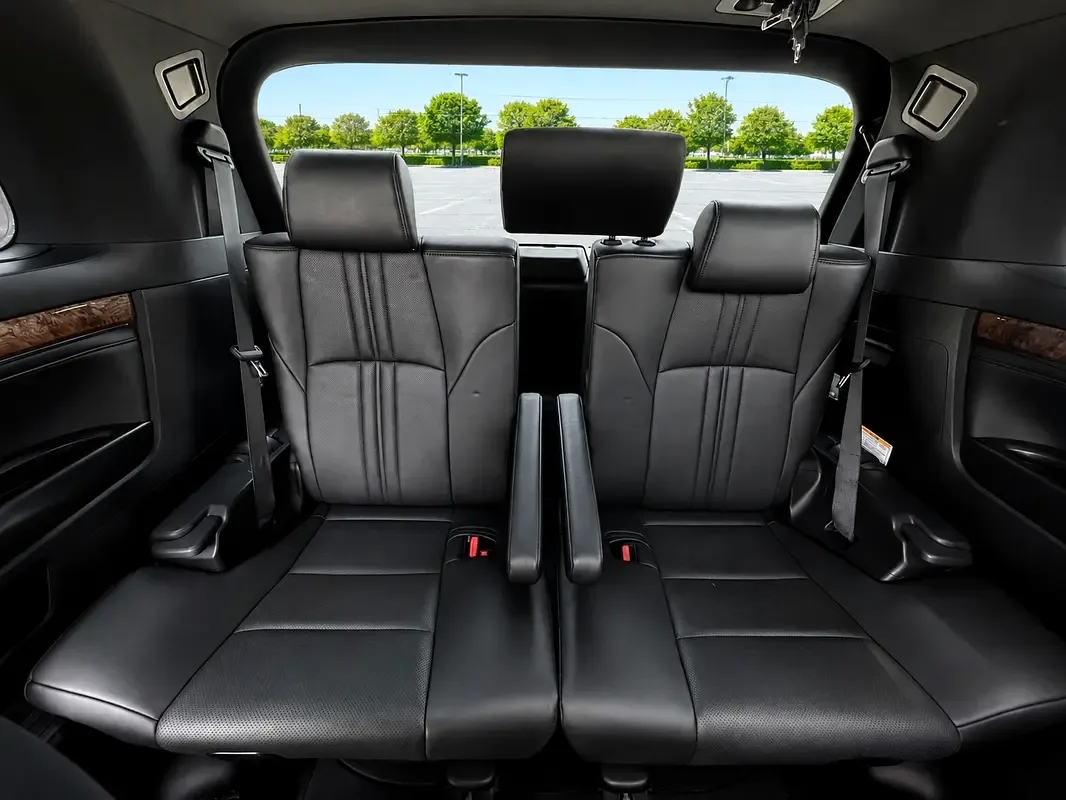 Toyota Alphard 3.5 AT AWD (300 حصان) - 7