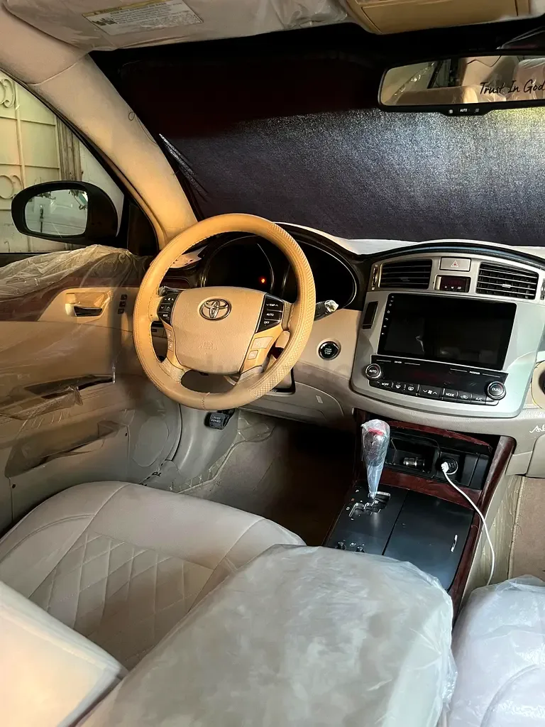Toyota Avalon 3.5 AT (272 حصان) - 10