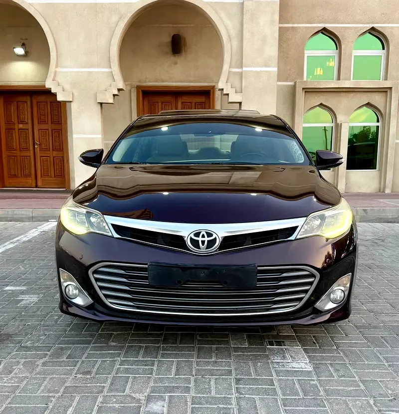 Toyota Avalon 3.5 AT (277 hp)