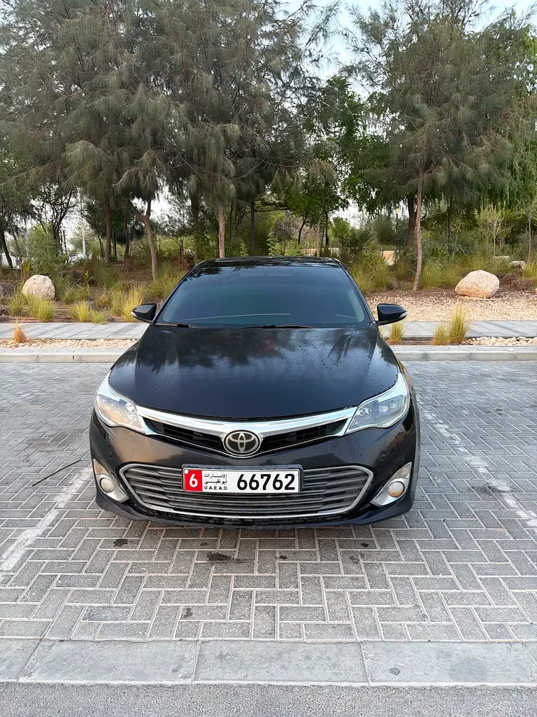 Toyota Avalon 3.5 AT (277 hp)