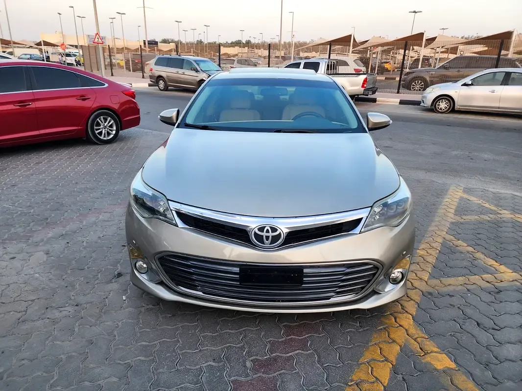 Toyota Avalon 3.5 AT (277 hp)