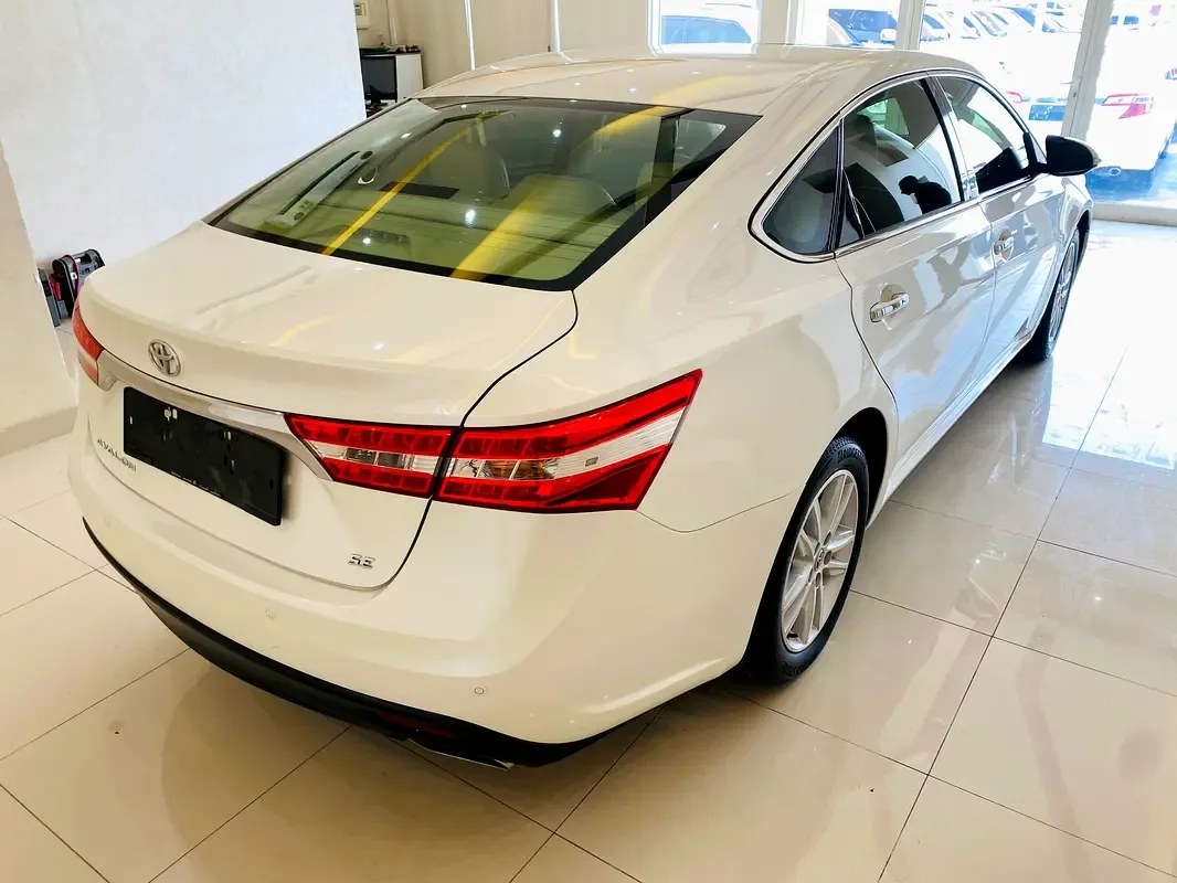 Toyota Avalon 3.5 AT (277 حصان) - 6