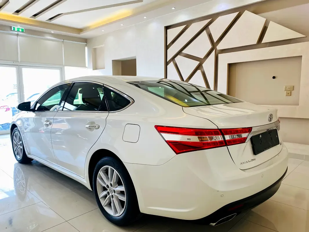 Toyota Avalon 3.5 AT (277 حصان) - 5