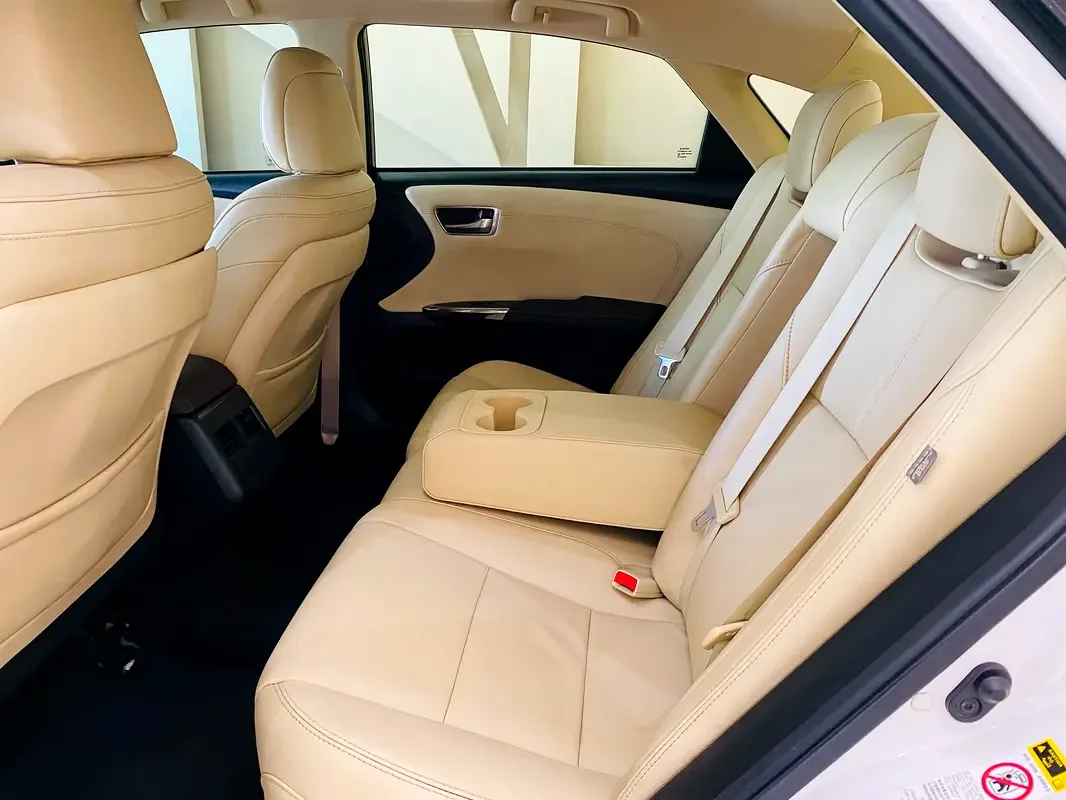 Toyota Avalon 3.5 AT (277 حصان) - 11