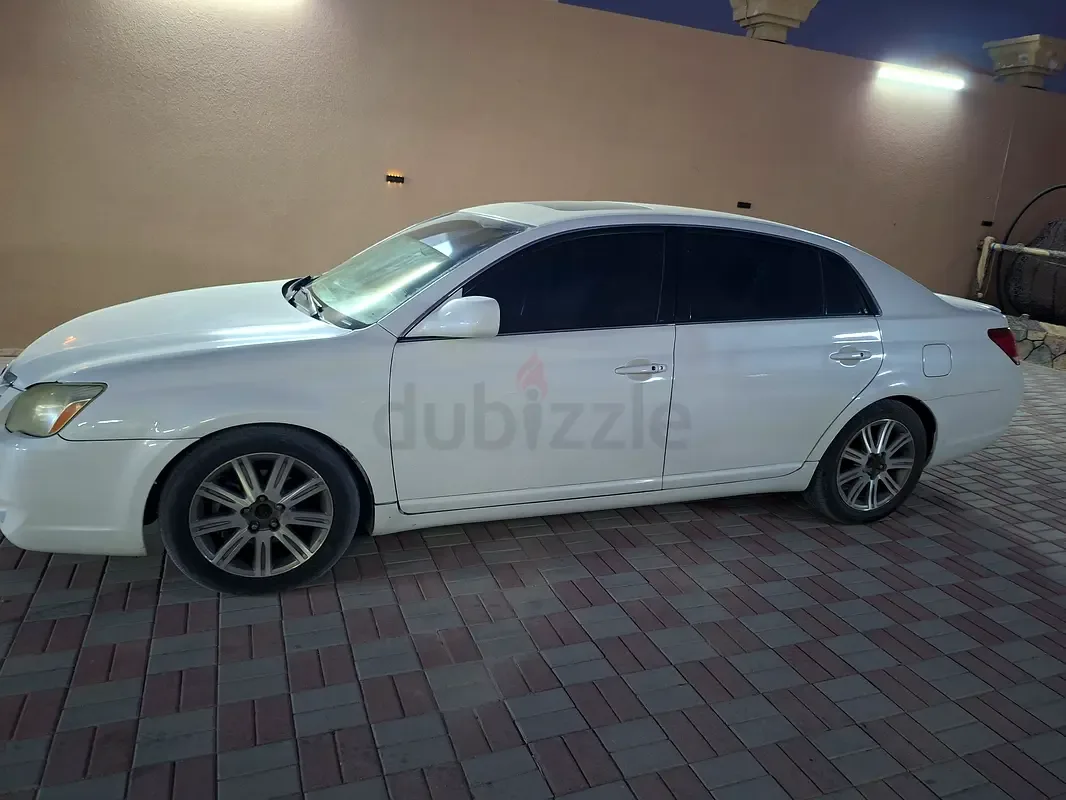Toyota Avalon 3.5 AT (284 حصان) - 10