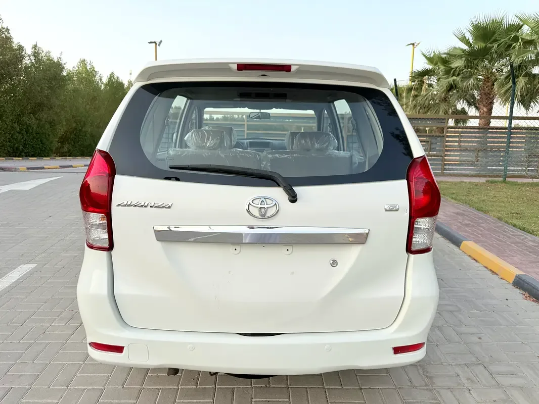 Toyota Avanza 1.5 AT RWD (102 hp) - 12