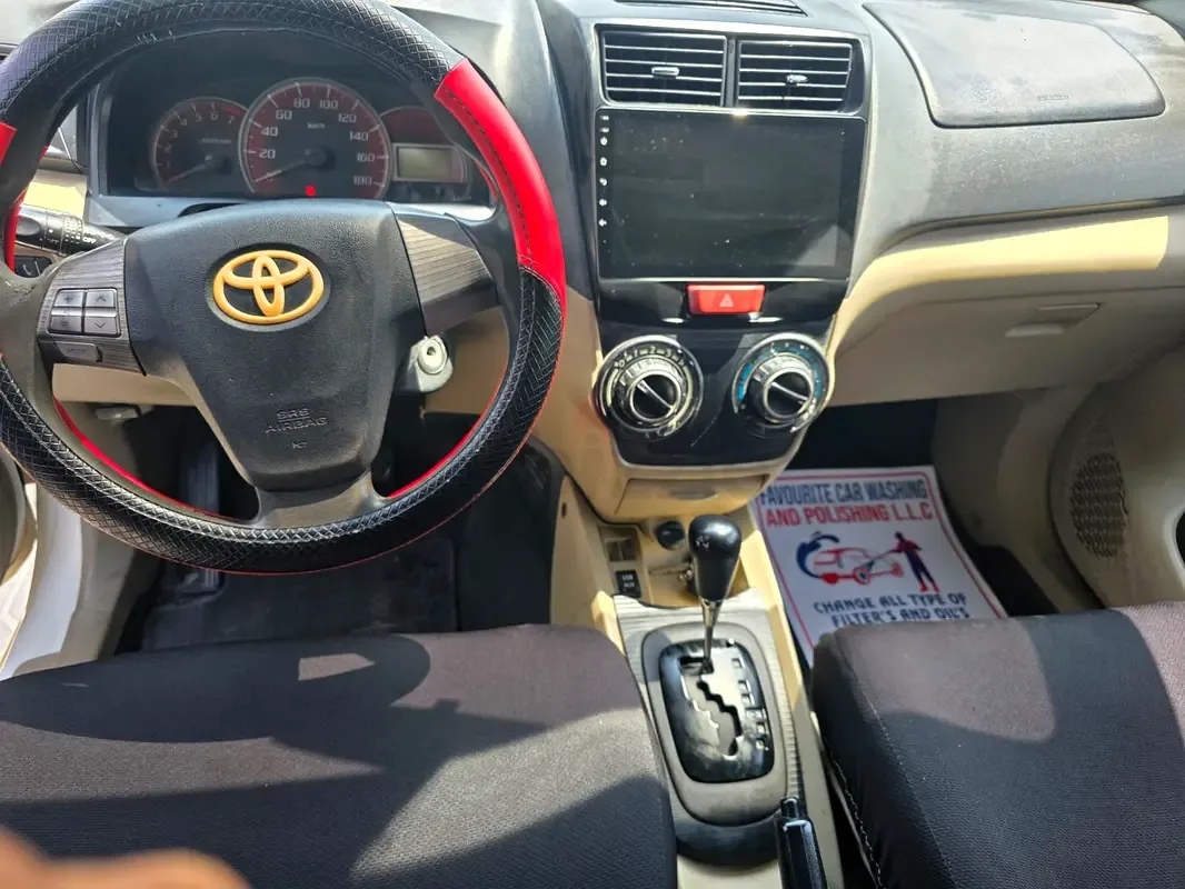 Toyota Avanza 1.5 AT RWD (102 hp) - 2