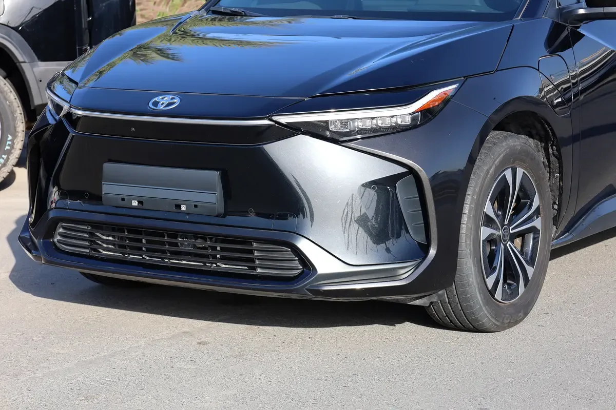 Toyota bZ4X AT (204 hp) - 15