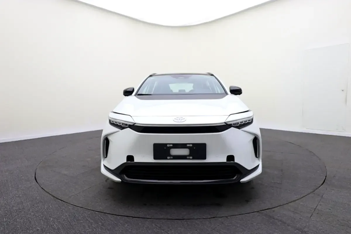 Toyota bZ4X AT (224 hp)