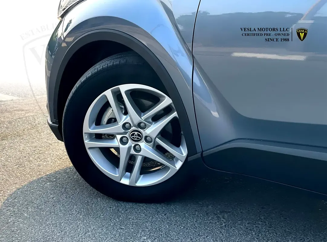 Toyota C-HR 1.8 AT (98 hp) - 9