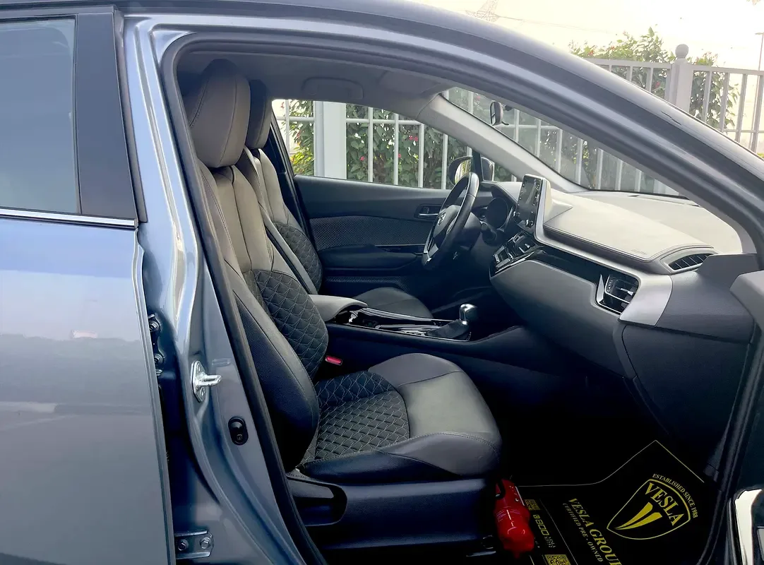 Toyota C-HR 1.8 AT (98 hp) - 20