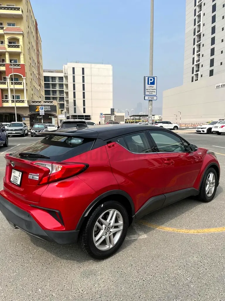 Toyota C-HR 2.0 CVT (184 hp)