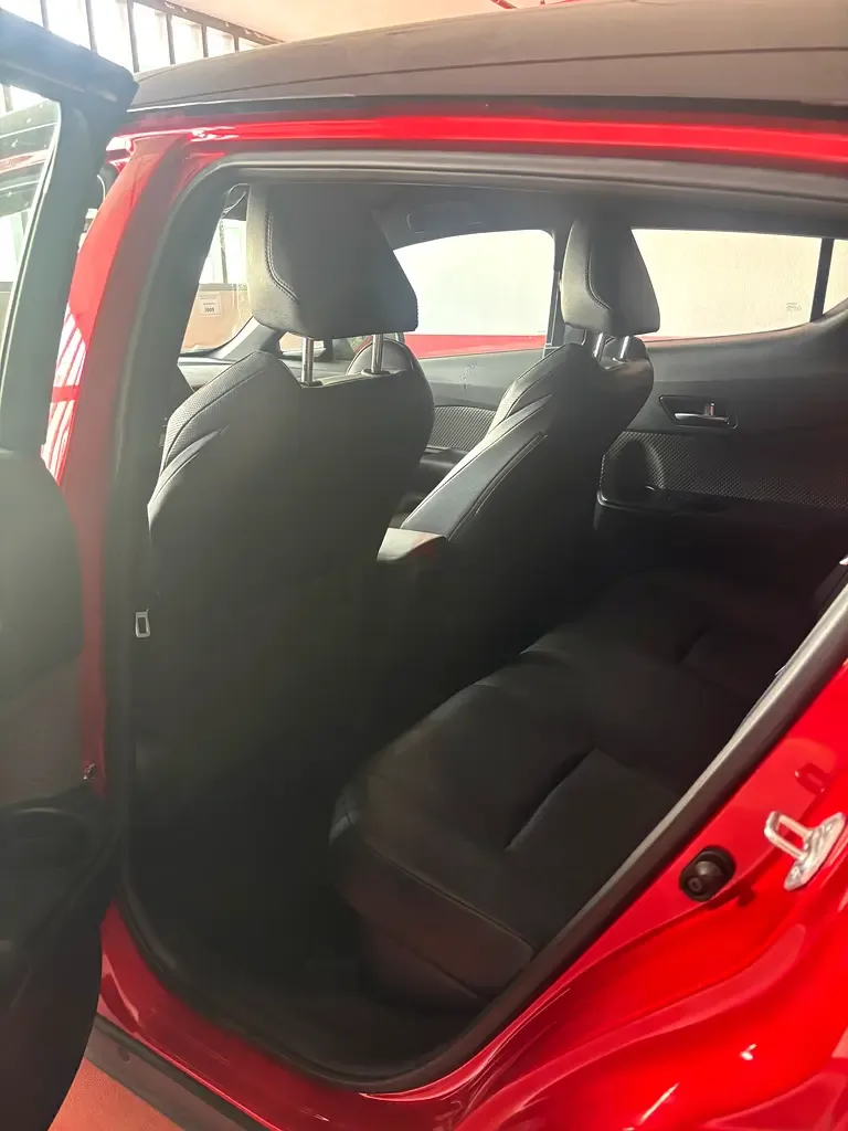 Toyota C-HR 2.0 CVT (184 hp) - 8