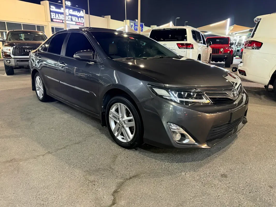 Toyota Camry 2.5 AT (181 hp) - 2