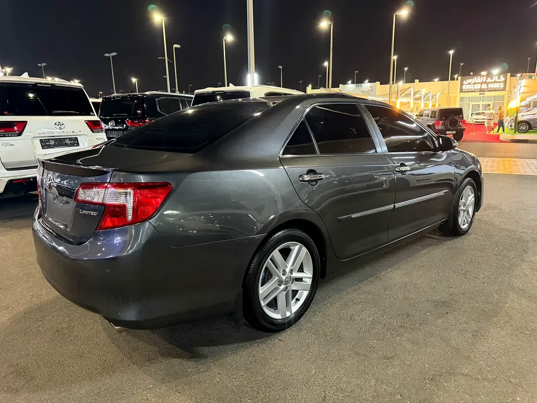 Toyota Camry 2.5 AT (181 hp) - 4